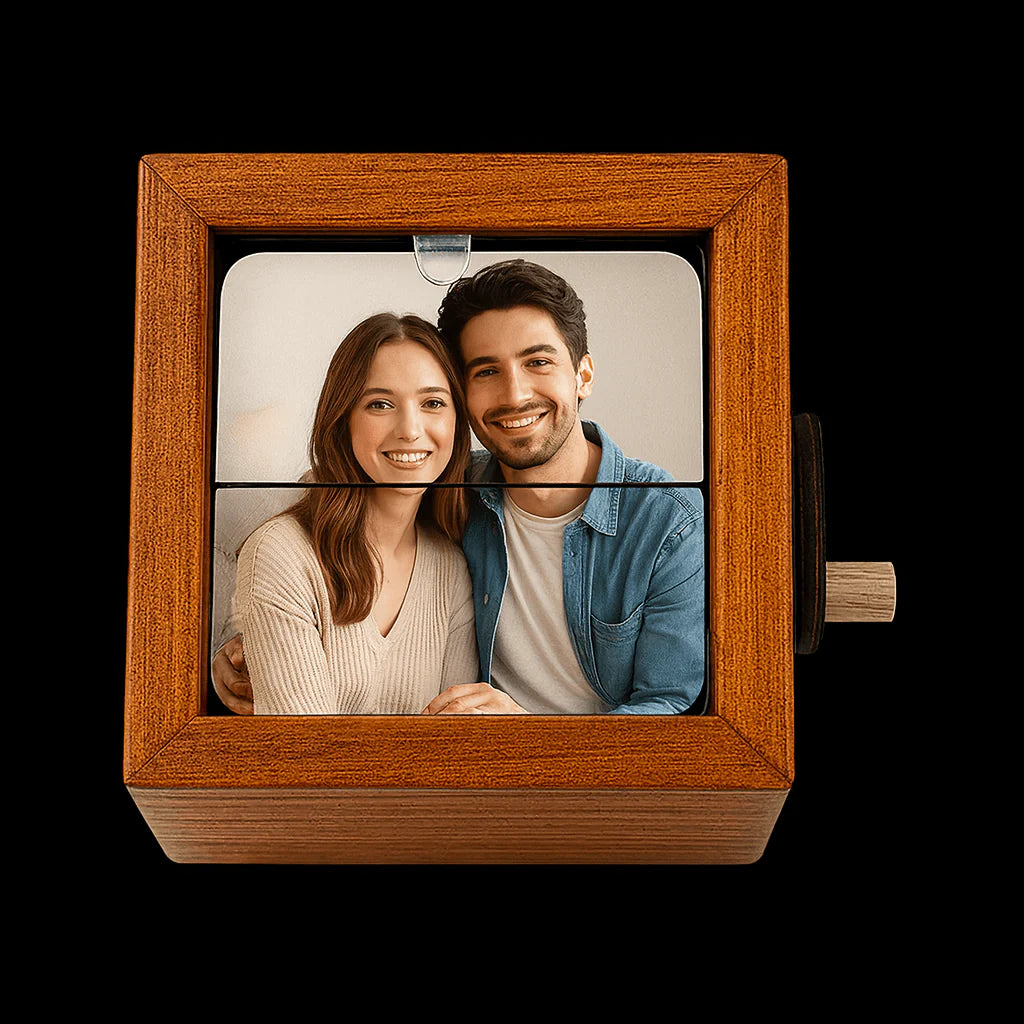 Personalized Flipbook Memory Box (8 pictures)