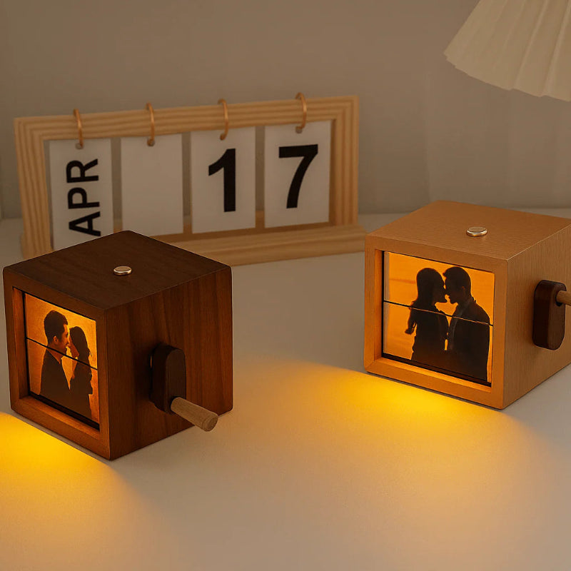 Personalized Flipbook Memory Box (8 pictures)
