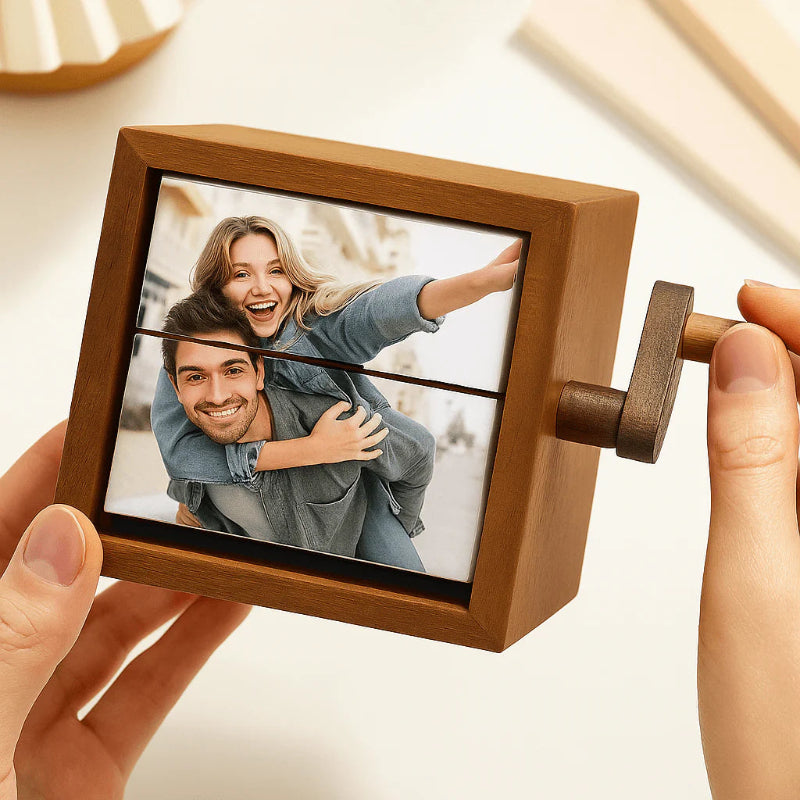 Personalized Flipbook Memory Box (8 pictures)
